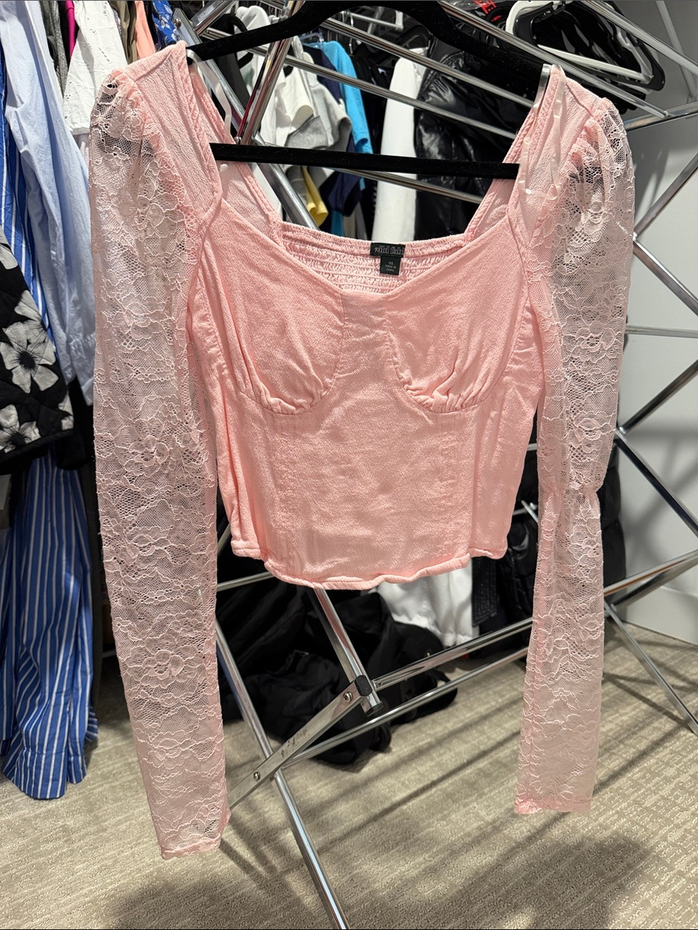 Wild Fable Light Pink Lace-Sleeve Scoop Crop Top